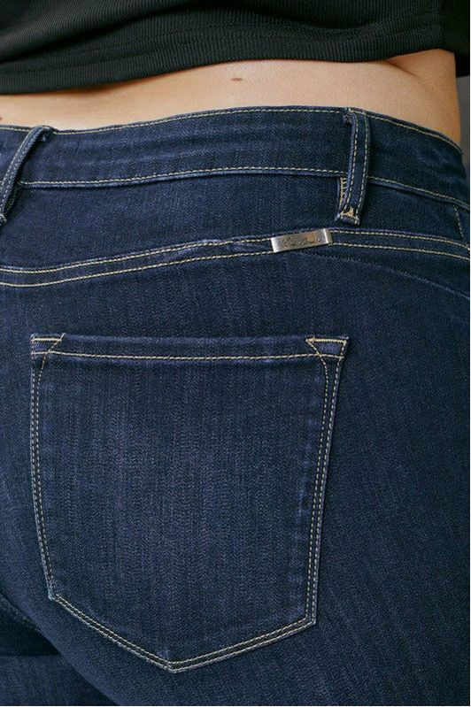 Curvy Kan Can Fold Hem Shorts