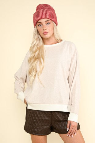 Curvy Shianne Crewneck