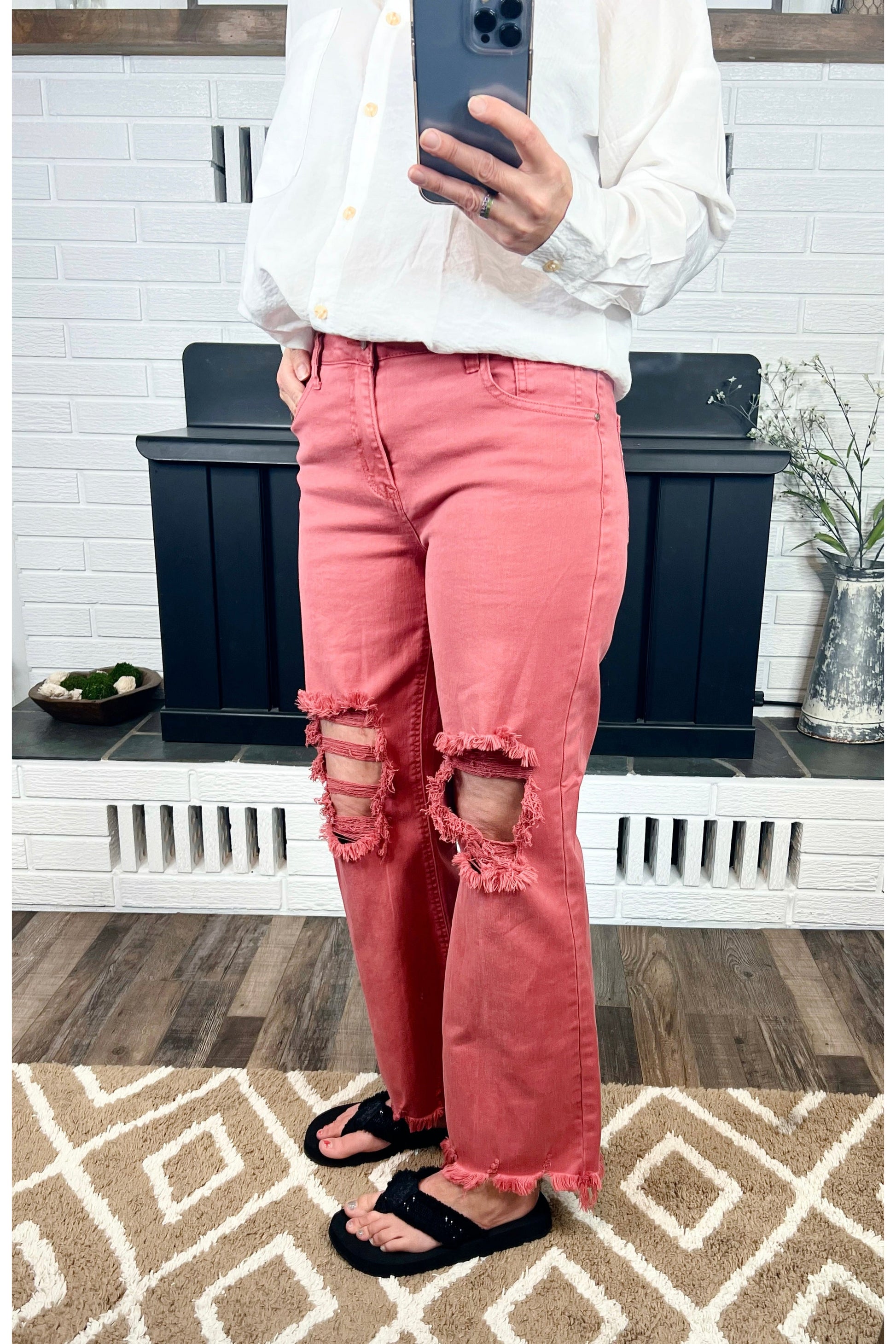 Risen Pink Straightleg Jeans